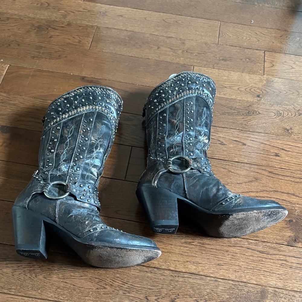 Dan Post Dark Brown Embossed Western Boots with Stud Details - Picture 6 of 7